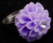 Justerbar fingerring lilla blomst 19 mm