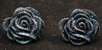 Rose ørestikker SORT